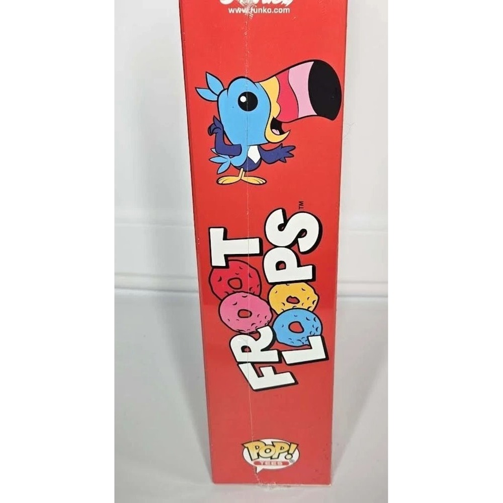 Funko Pop! Froot Loops Toucan Sam Large Tee and Pocket Pop - Picture 2 of 3